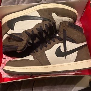 Travis Scott 1’s